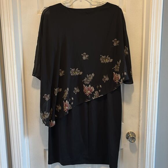 Hanna Nikole Chiffon Capelet Gray Flower Crew Neck Knee Length Pencil Dress 2XL - Picture 4 of 9